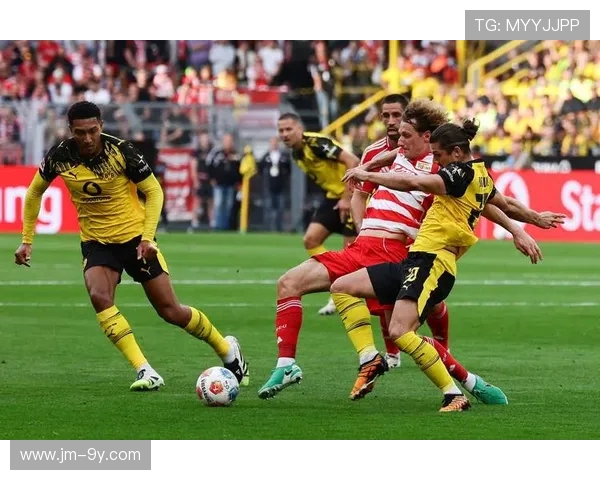 德甲足球俱乐部饮食文化揭秘 球员健康与竞技表现的饮食支撑