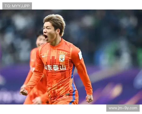 泰山国足球迷热血支持球队 展望未来挑战与荣耀之路